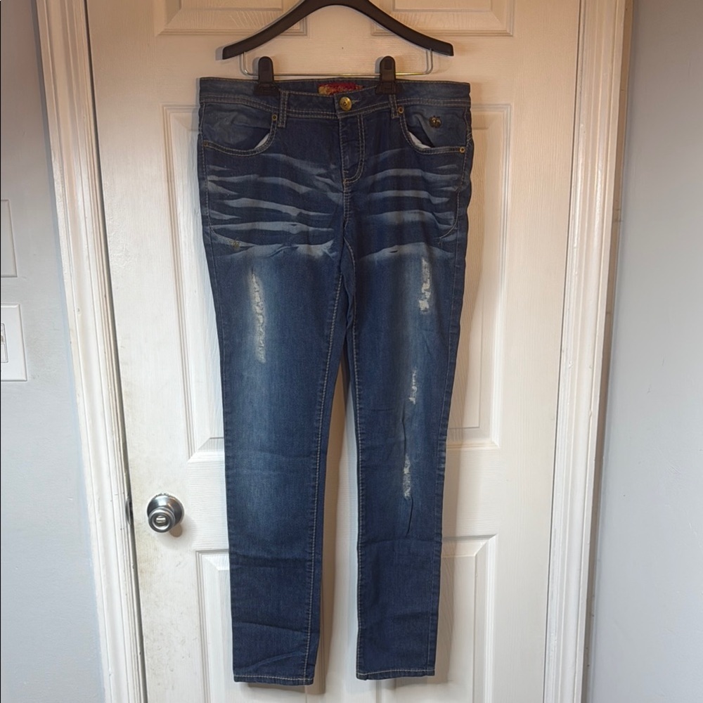 Apple Bottoms Blue Ankle Cropped Jeans with Distressed Details